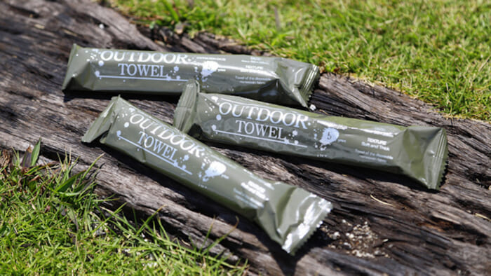 From outdoor scenes to disaster situations. Orange has developed a disposable, all-purpose towel.