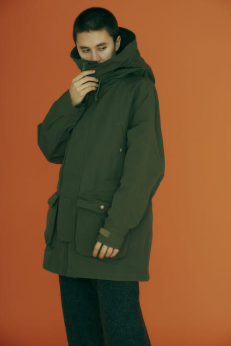 Even for a one-mile outing, you should wear outerwear. Two new autumn/winter pieces have arrived from Kaboo.