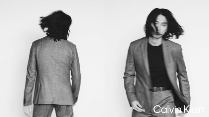 Exuding is the charisma of actor Shota Matsuda. Calvin Klein Menswear's seasonal visuals are stunning.