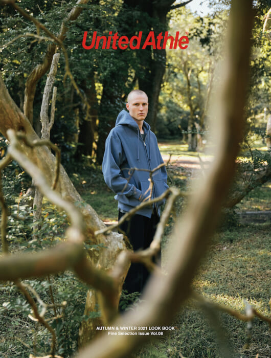 This year, we present a collaboration T! United Athle's fall/winter look, filled with attention to detail in places you can't see, has arrived.