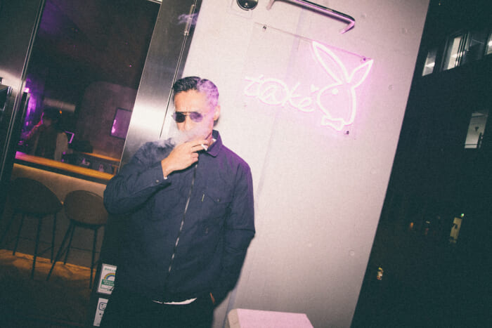 The latest collaboration between Backchannel and Prilmal, worn by actor Yoshiyuki Yamaguchi. The sexy and dapper look is also noteworthy.