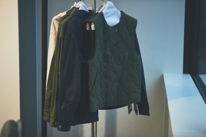 【FOCUS IT.】ノンネイティブ藤井隆行のプロデュース力が遺憾なく発揮された、スタンダードジャーナルの第7弾。動画、モデルカット、アイテム、すべて必見です！