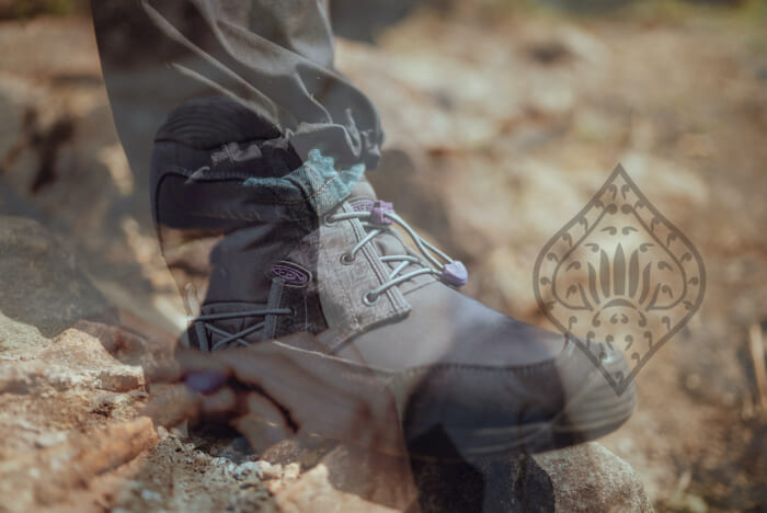 A proposal for Southeast Asian-style everyday wear. Keen and Rajabrook will launch a collaborative chukka boot.