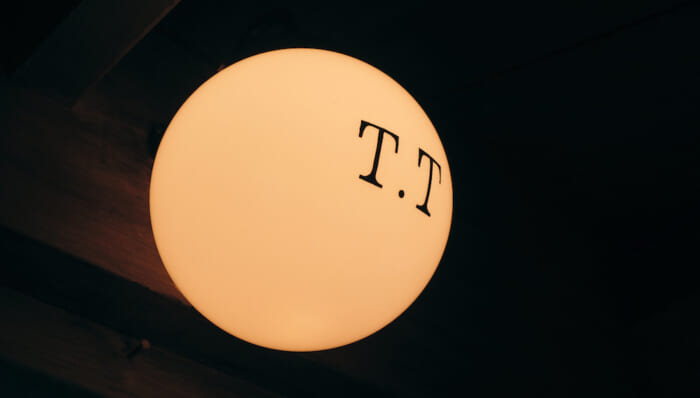 【FOCUS IT.】26歳の異端児がつくる総合芸術空間とは。京都の花街・祇園に新名所 “T.T” が誕生しました。