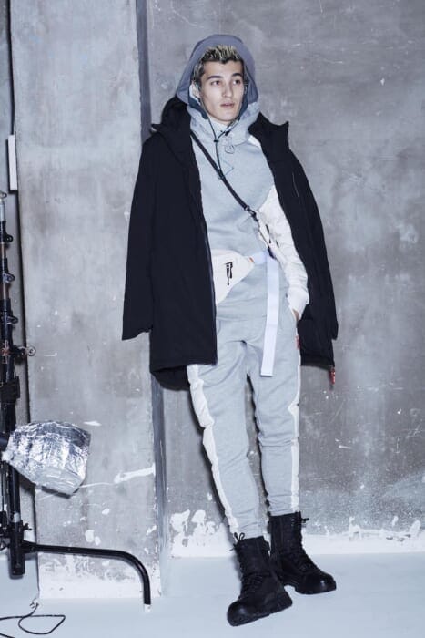 Urban outdoors expressed by a long-established skiwear brand. Plus Phoenix pop-up is now being held.