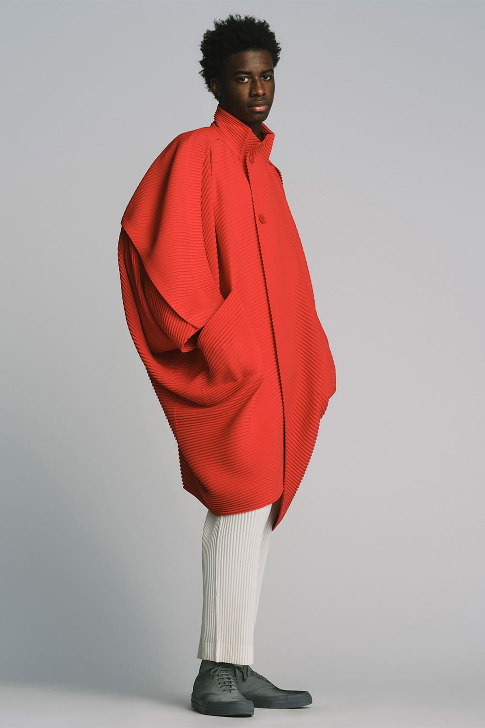 さ*な様 HOMME PLISSÉ サムホール プリーツカットソーイエロー さ*な様 HOMME PLISSÉ サムホール プリーツカットソーイエロー さ*な様