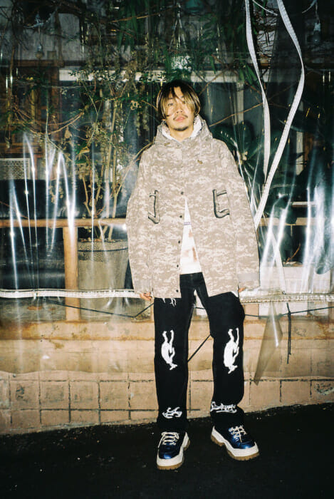 A chance encounter in the dark night between BOY, a vintage clothing store, and the hatch, an alternative band from Sapporo. Only a few items are left.