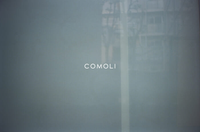 A noble and solitary appearance. Komori's 2022SS visual is now on view.