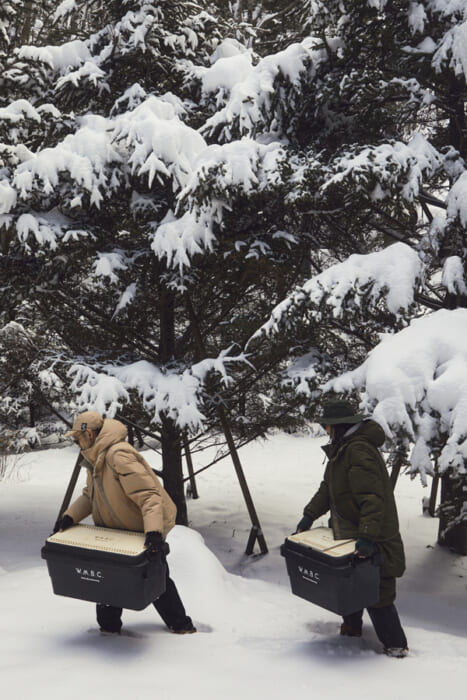 キャンプをスタイリッシュに演出してくれる、ホワイトマウンテニアリング謹製、W.M.B.C.の新作にご注目を。