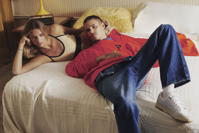 親密で愛に溢れたコラボレーションが登場。アミとプーマの相性は最高の模様です。