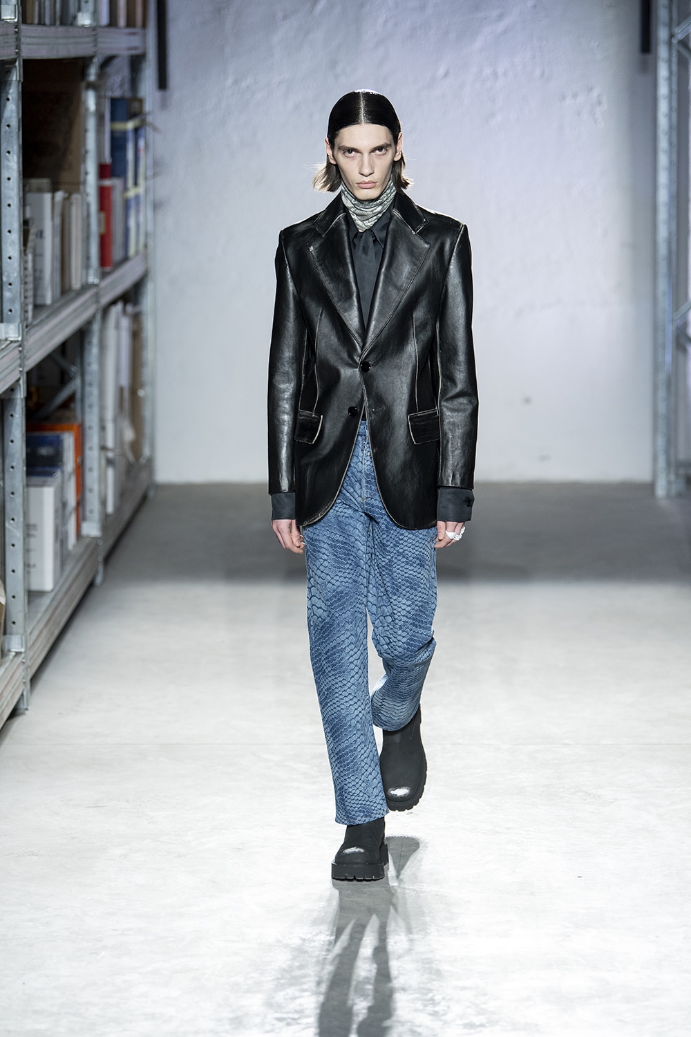 MM6 Maison Margiela ダークネイビー キュロット 36 MM6-Maison-Margiela-AW22-Look-