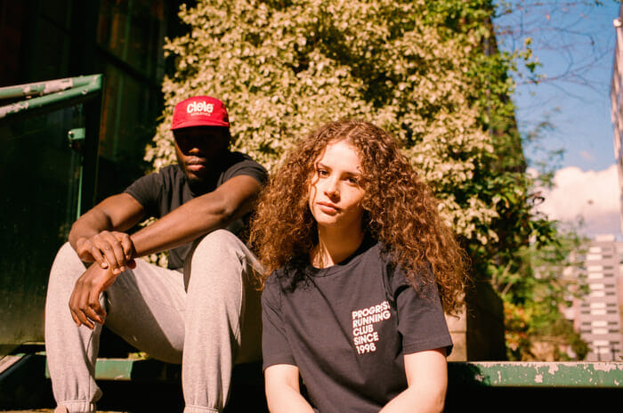 ロンドン発のポジティブでプログレッシブな、ランニングクラブのグッズがキュートです。