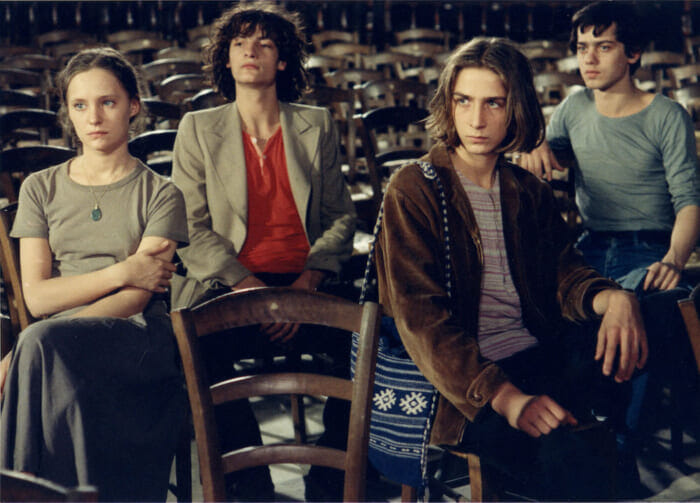 孤高の映像作家、ロベール・ブレッソンのあの2作品がついに日本初公開。今も昔も、時代に葛藤するひとの灯火の映画です。