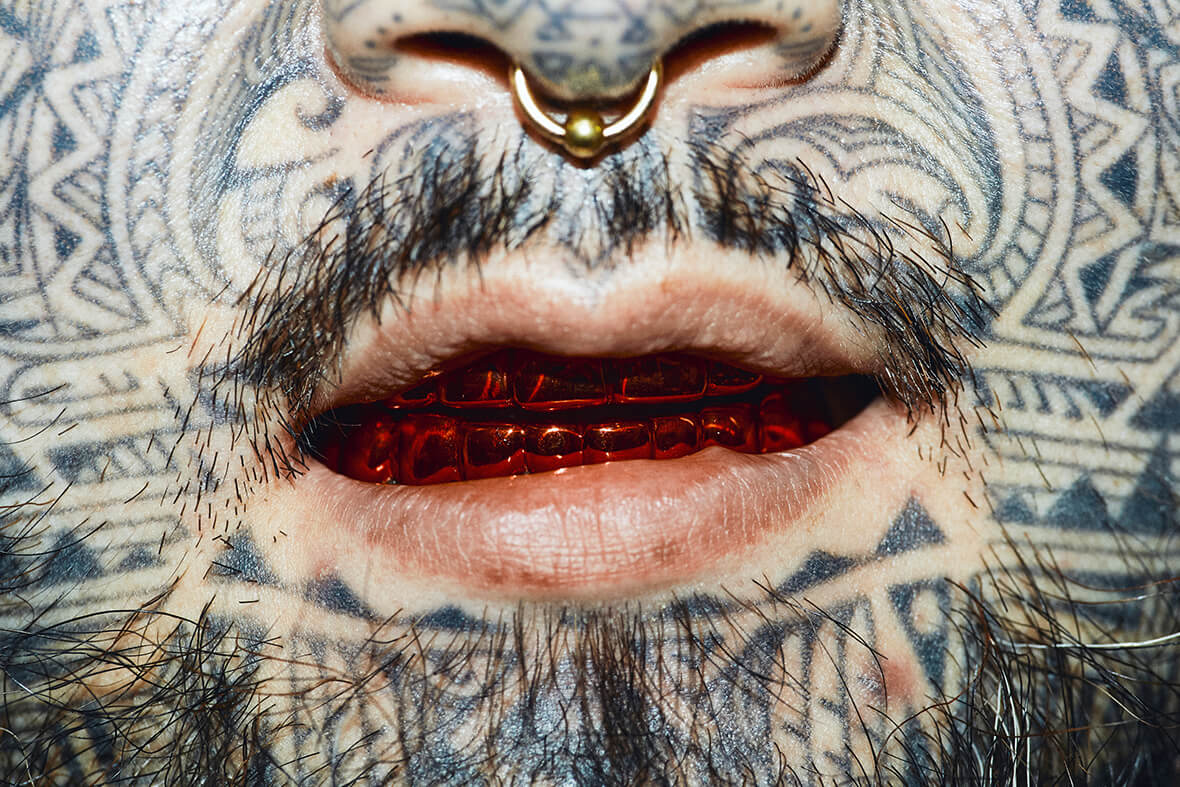 西本克利連載。GRILLZ JEWELZと考えるアイデアの解放の仕方