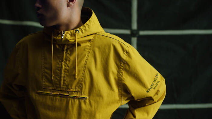 The anorak of the anniversary edition is now available in Stone Island's unique combination of sexiness and elegance.