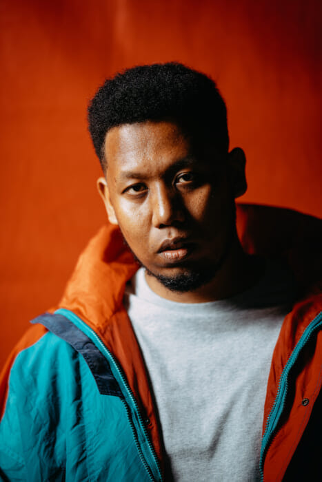 ７年ぶり3枚目のアルバム『ALONE』をリリースしたOMSBが、6月に大阪&東京でワンマンライブを開催！