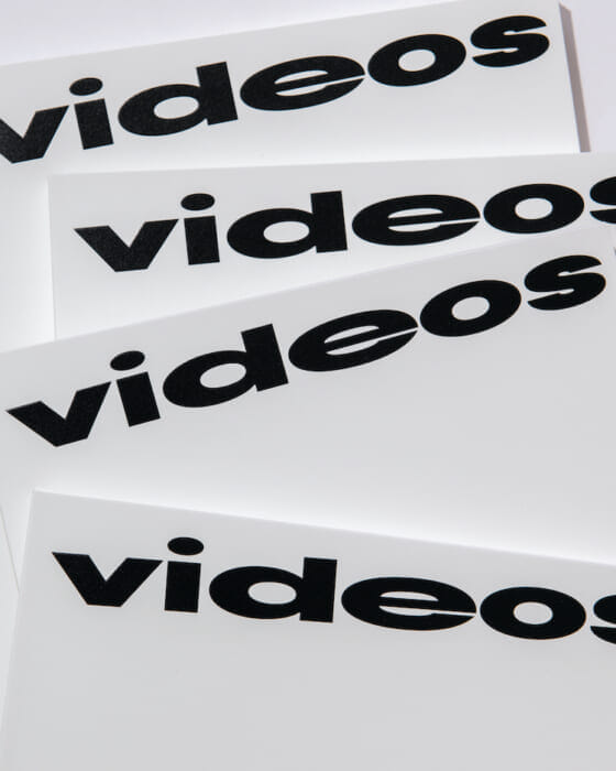 日本屈指のスケートビデオコレクター・宇佐見浩介氏監修のもと、前代未聞のスケートビデオ・ヴィジュアルブックができました。