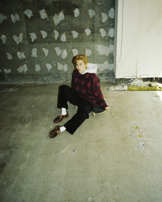 名盤をオマージュした総柄や親交の深いアーティストとのコラボなど、ディアスポラスケートボーズの秋冬が今週末からデリバリースタート。