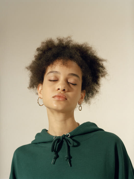 Artists and collaborations present as well! Along with more than 160 variations, you can't take your eyes off the world of United Athleisure.