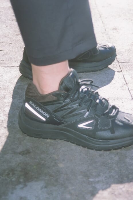 AND WONDER x SALOMON has two new products. The exquisite colors work well.