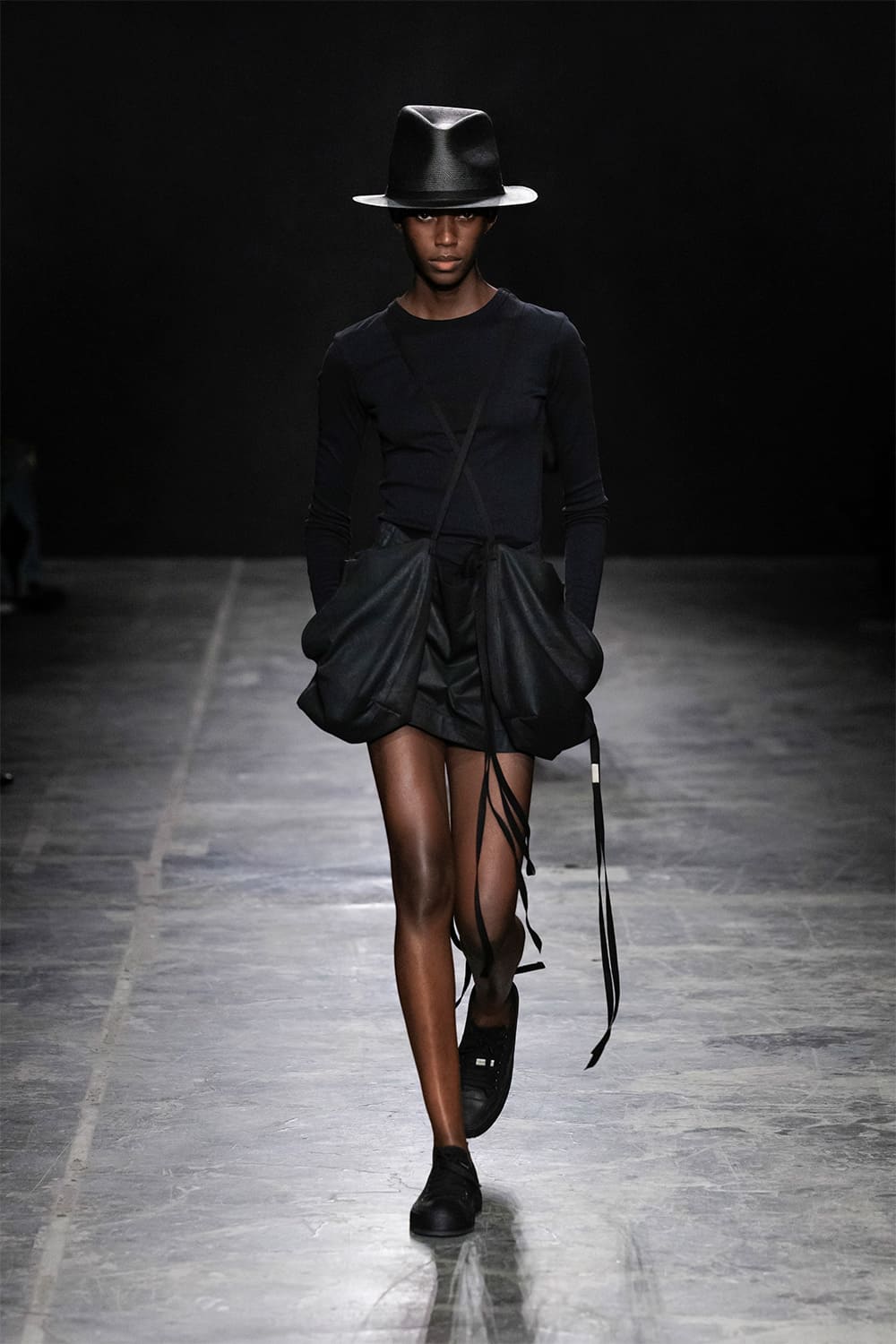 ANN DEMEULEMEESTER | COLLECTION | HOUYHNHNM（フイナム）