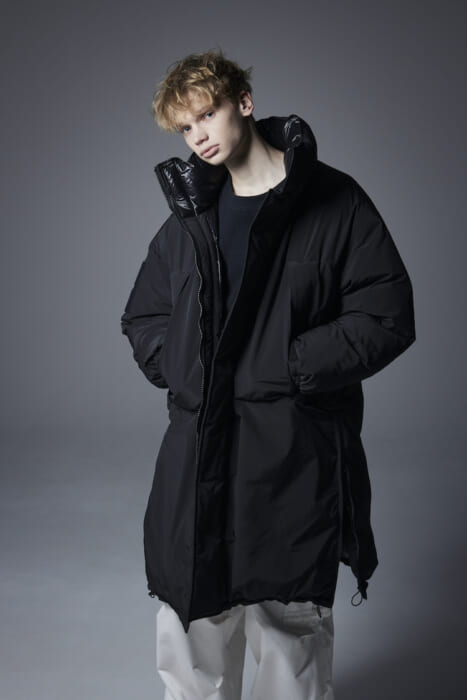 アウター難民のわがままも、冬の容赦ない寒さも、すべてPLUSのアウターが万事解決。4WAY以上にトランスフォームするアイテムも。