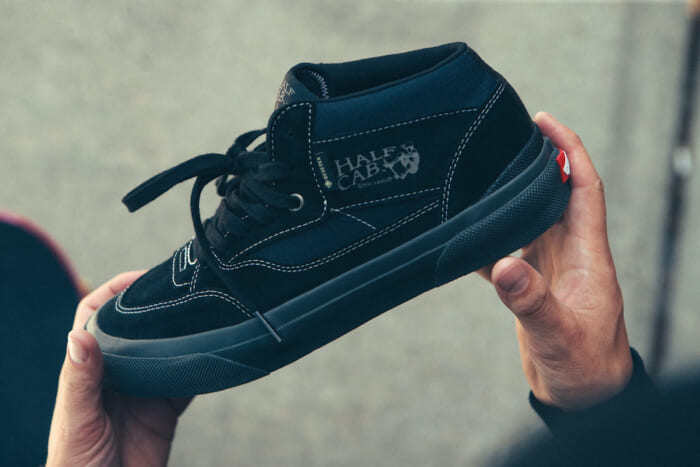 ヴァンズのハーフ キャブが誕生30周年。ゴアテックス搭載モデルが登場します。