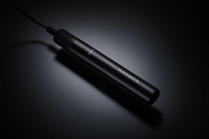 Cadeau and Fragments announce collaboration. The hot new hair dryer baton is now completely black.