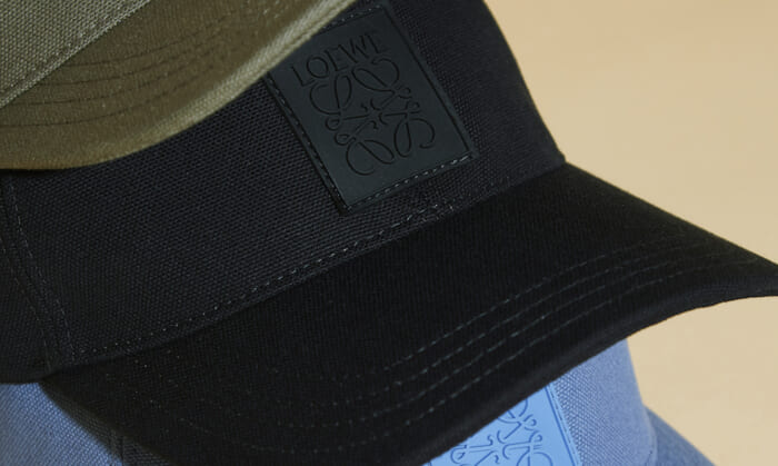 連載「憧れの逸品」No.281 ロエベパッチがさり気なくもその存在を主張するキャップ。