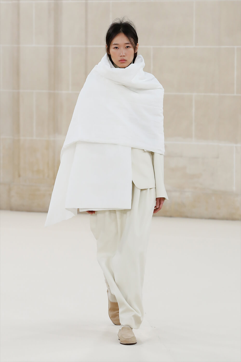 AURALEE | HOUYHNHNM（フイナム）