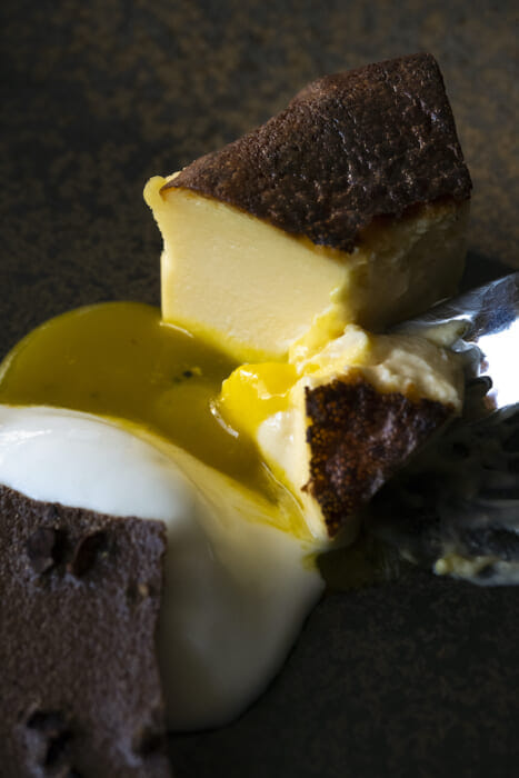 Pairing with coffee and wine. Piso's very popular cheesecake is now being served at OGAWA COFFEE LABORATORY Sakura Shinmachi.