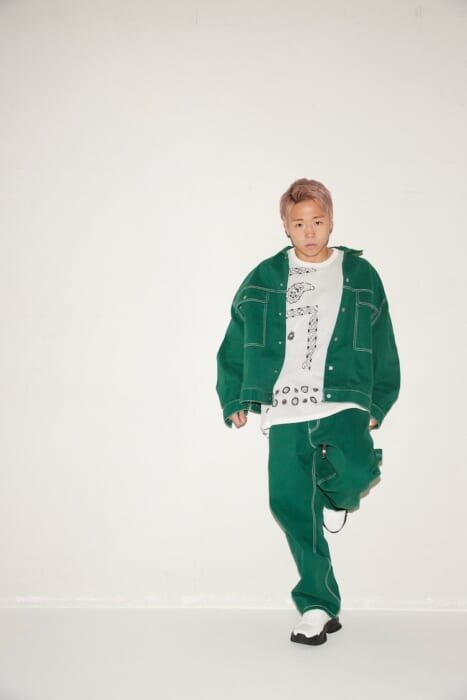 ブランド10周年を迎え、新たなステージに挑戦するダンケシェーン。武尊が躍動する23SSのルックも到着しました。