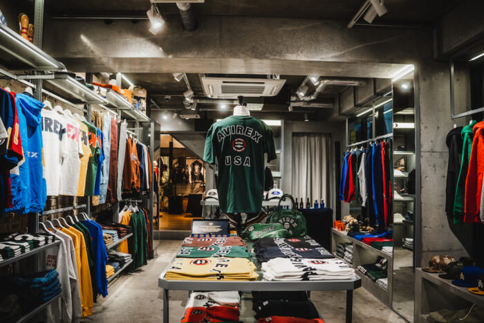 A new world view of Avirex, expressed in the heart of culture. A new store has opened on Propeller Street.