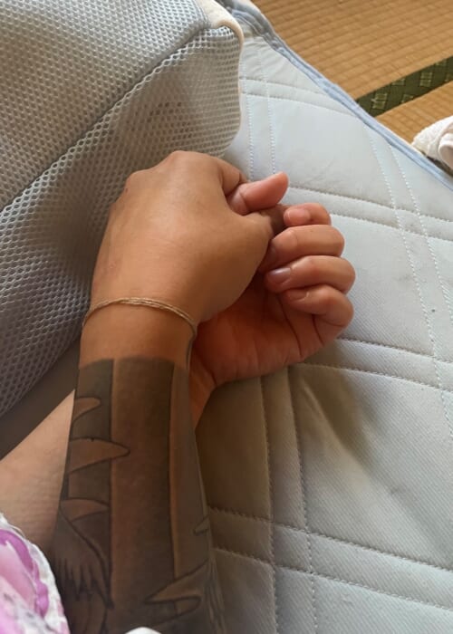 24時間365日、個人情報もすべてさらけ出して。放浪写真家の天野裕氏の展示は鈴木親とのインスタライブもあります。