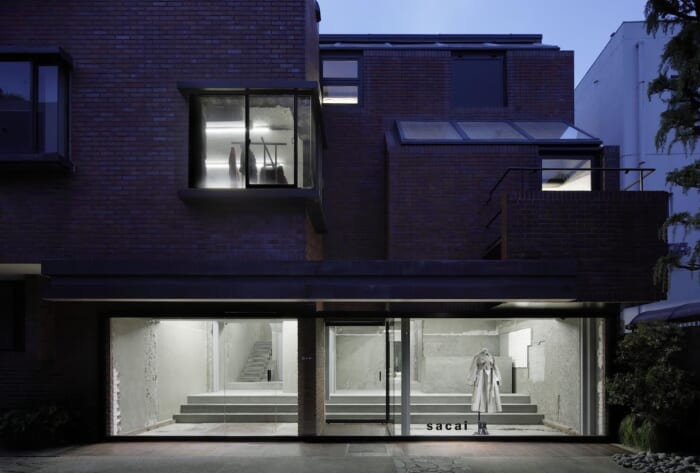 Sakai's flagship store is renewed. Limited items will be available in the space designed by Yusuke Seki.