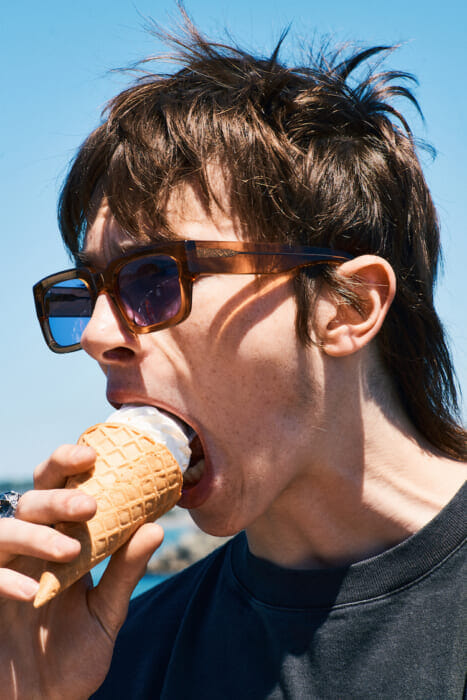 陽気なブギ – ウギ ワークスが伊勢丹にやってくる！ 期間限定のポップアップでは、ウェイティング フォー ザ サンとのコラボも発売。