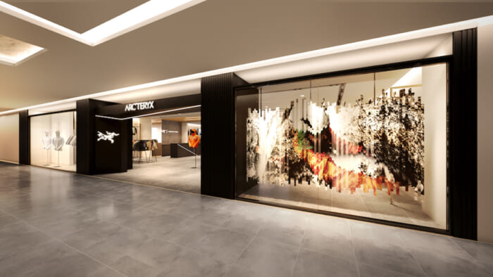 Arc'teryx has a rush of new stores this year! Three stores are scheduled to open in Ginza, Shinsaibashi and Fukuoka.