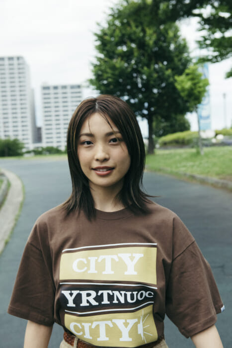 設立当初のまぼろしの1枚が、別カラーで限定復刻。シティー カントリー シティーの夏のコレクションがお目見えです。