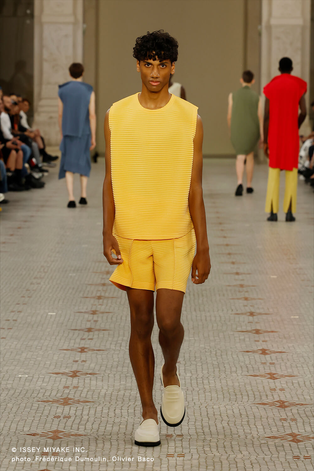 楽天市場】homme plisse issey miyake（カラーイエロー