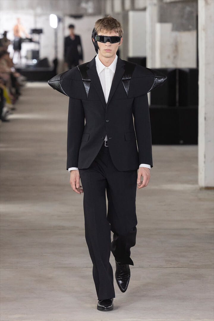WALTER VAN BEIRENDONCK | HOUYHNHNM（フイナム）