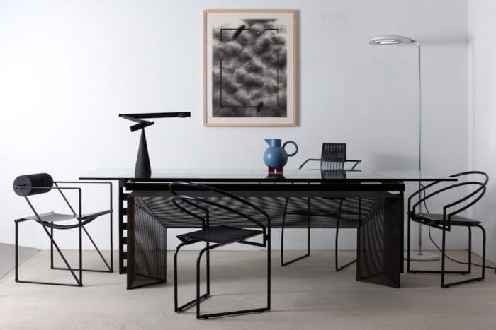 Seventy gems from the 70s and 80s will be gathered in one place. In addition, museum goods will be on sale.