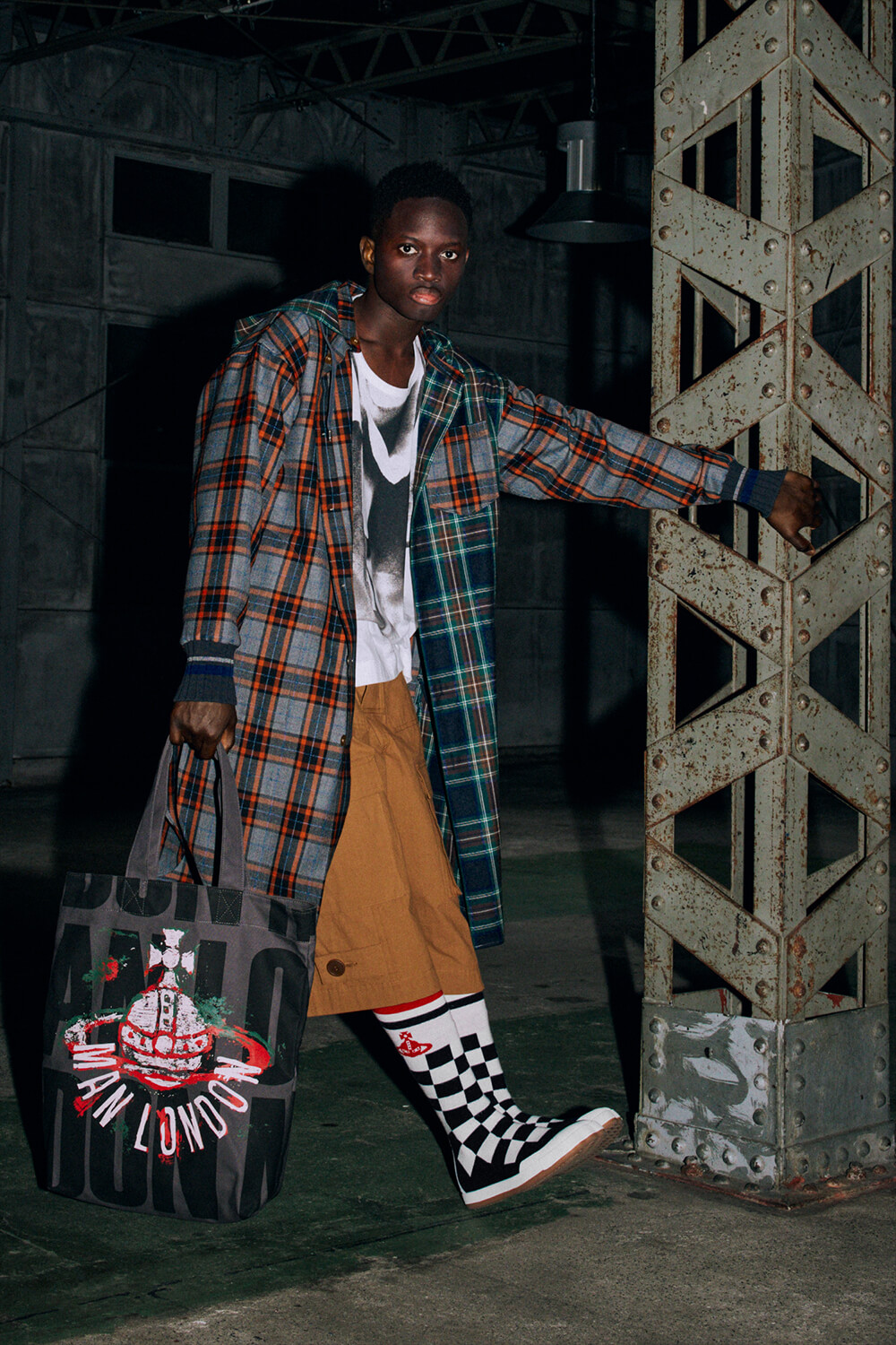 Vivienne Westwood MAN | HOUYHNHNM（フイナム）