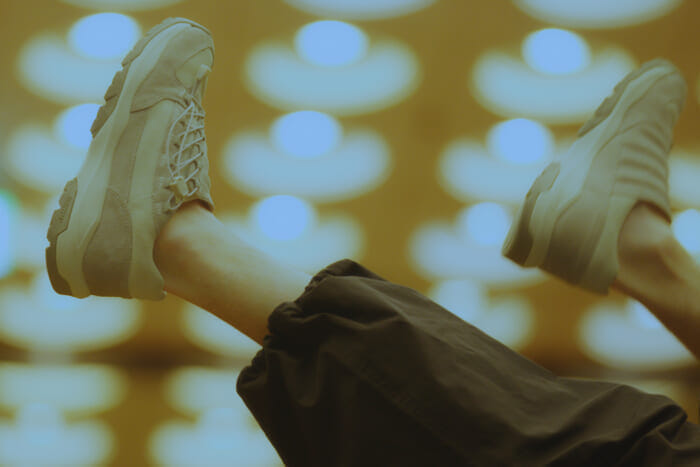 コンバース キャンピング サプライとミーンズワイルの手により、伝説のモデル・オデッサがアウトドア仕様になって蘇りました。