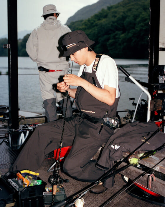 ストリートからアウトドアまで。ディスイズネバーザットが釣りをテーマにしたゴアテックスウェアを販売します。