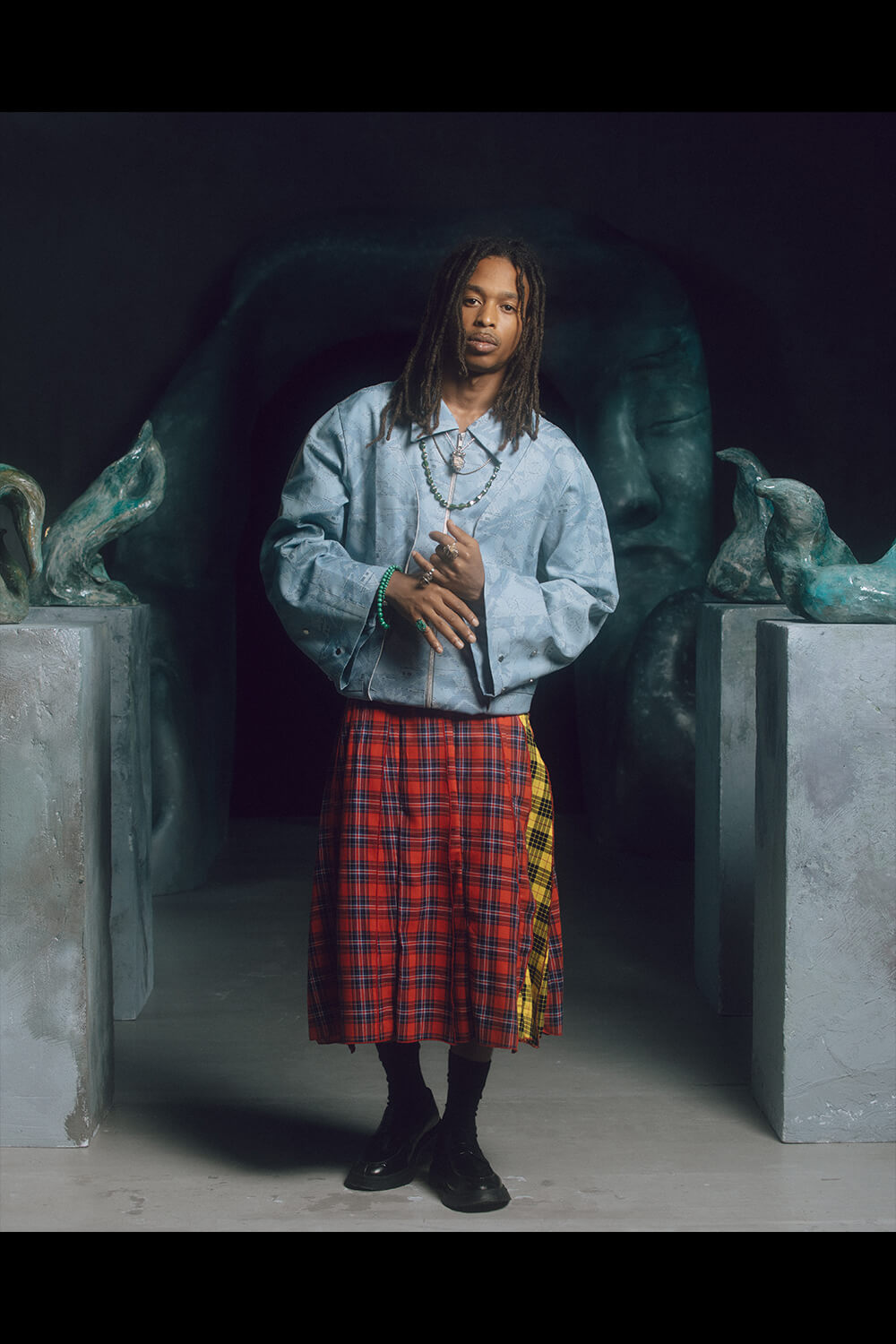 paranoid | HOUYHNHNM（フイナム）