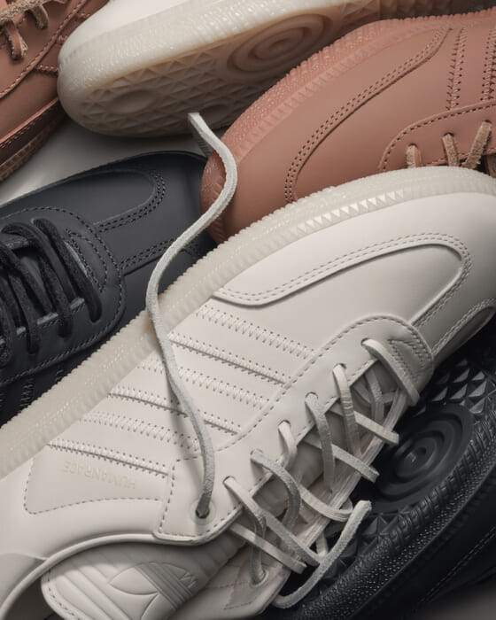 ファレルが手がける最新サンバは“上質なレザー”にこだわりました。エレガントな表情でお目見えです。