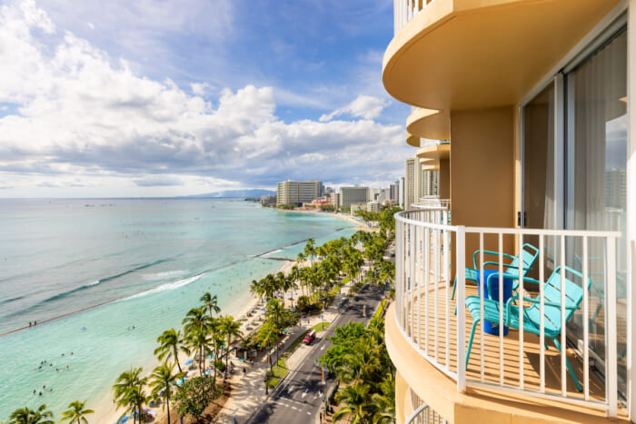 いまこそ “ハワイ” へ行こう！ 贅沢時間をもっと最高なものにする、とっておきのホテル、教えちゃいます。