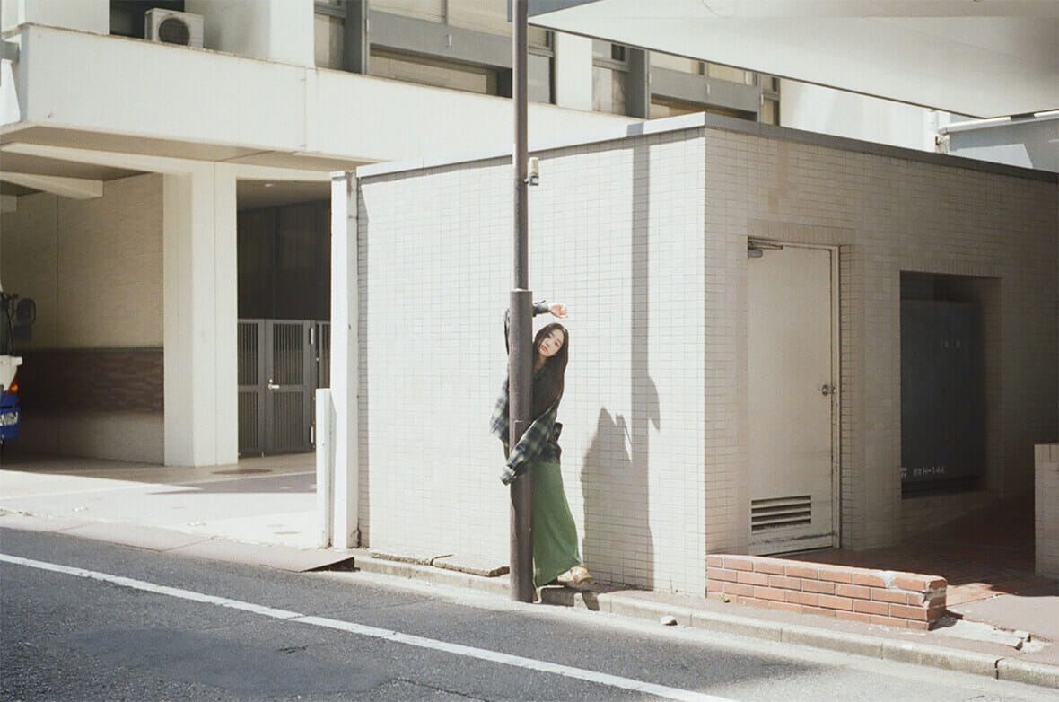 路地裏てぃーん。89人目 倉沢杏菜 18歳 | feature | HOUYHNHNM