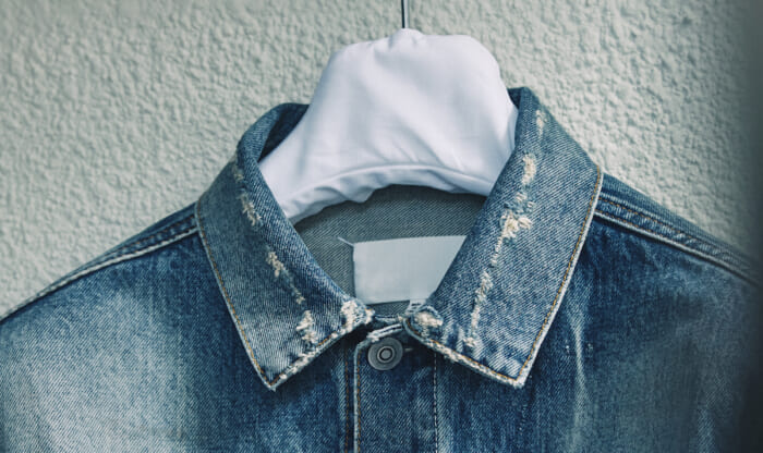 連載「憧れの逸品」No.320 “アーティザナル” な要素を注ぎ込んだメゾン マルジェラのデニムジャケット。