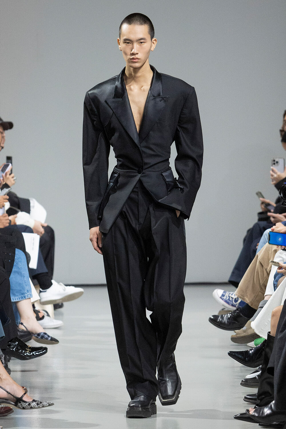 PETER DO | HOUYHNHNM（フイナム）